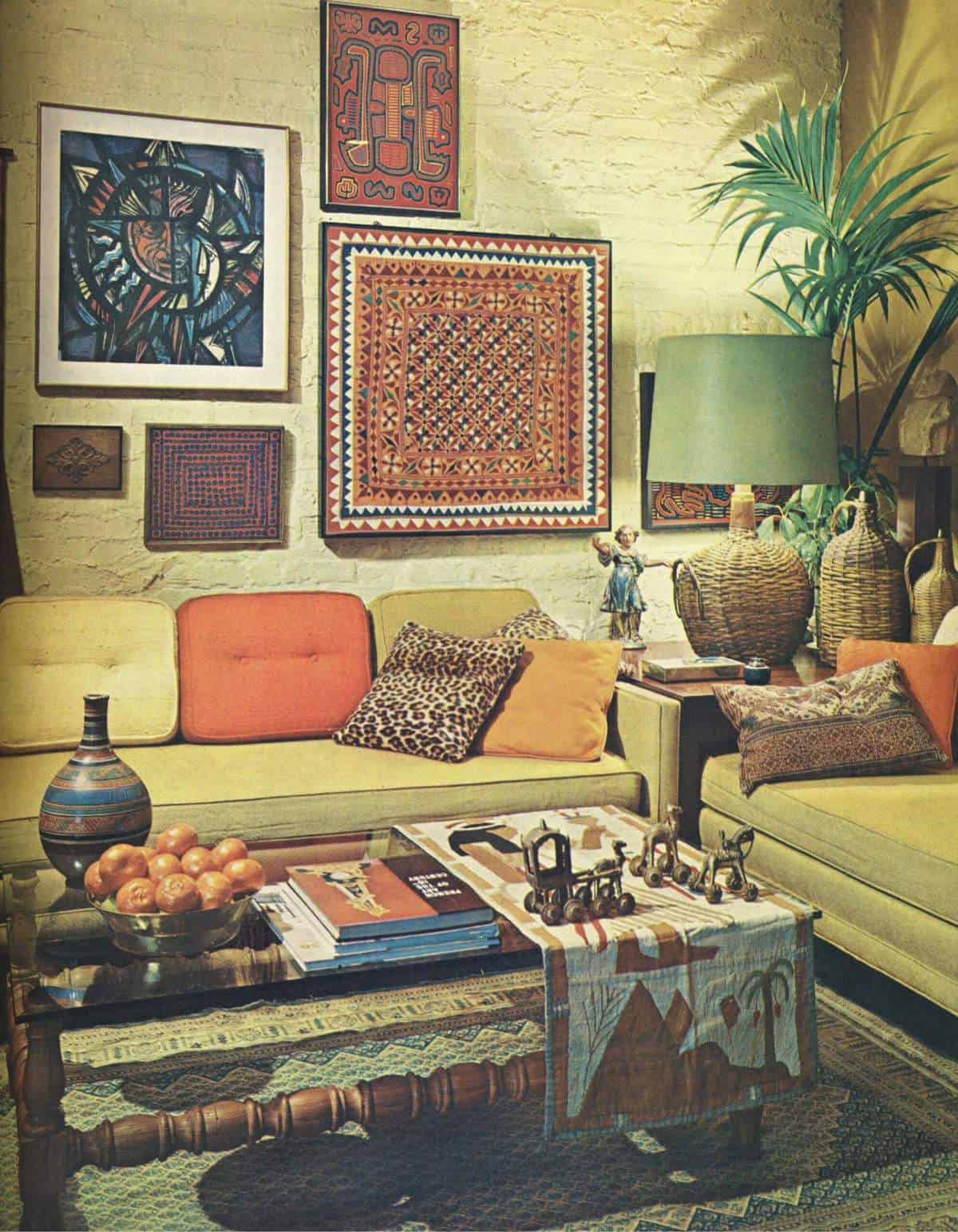 1970s-furniture-guide-boho-bohemian-70s-vintage-retro-wall-hanging