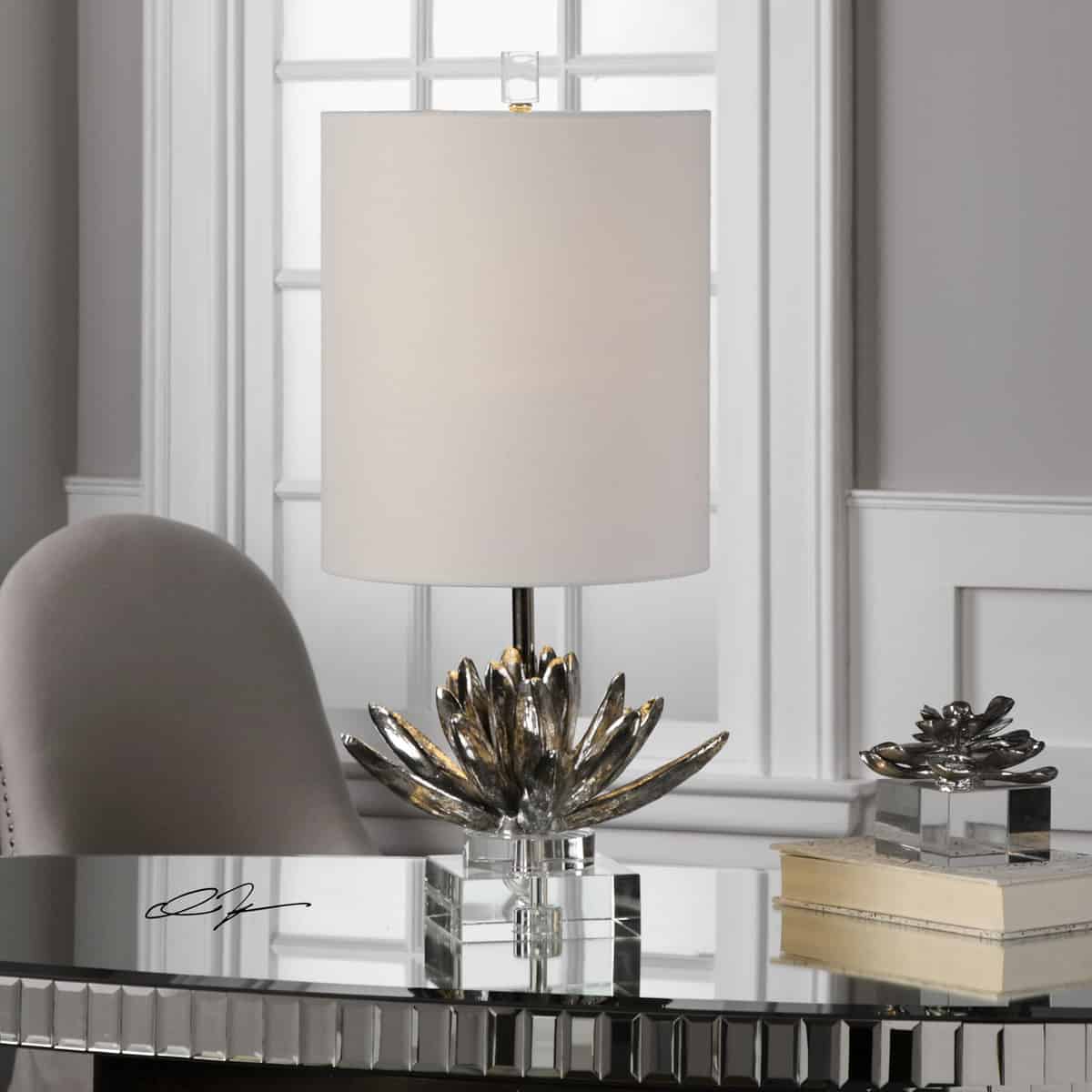 silver-lotus-accent-lamp488602724
